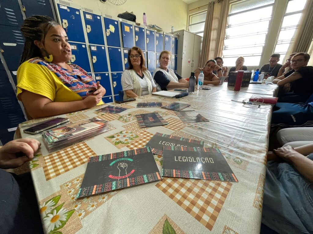 Educação de Ribeirão Pires realiza formação étnico-racial com professores