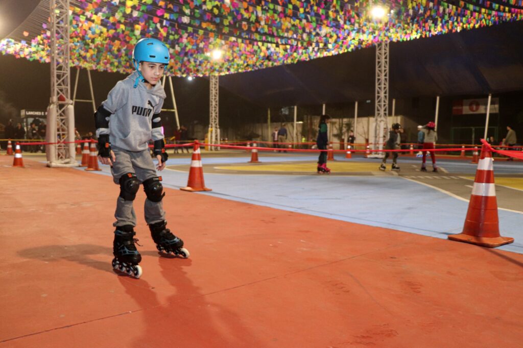 “Patins na Tenda” agita o feriado em Ribeirão Pires