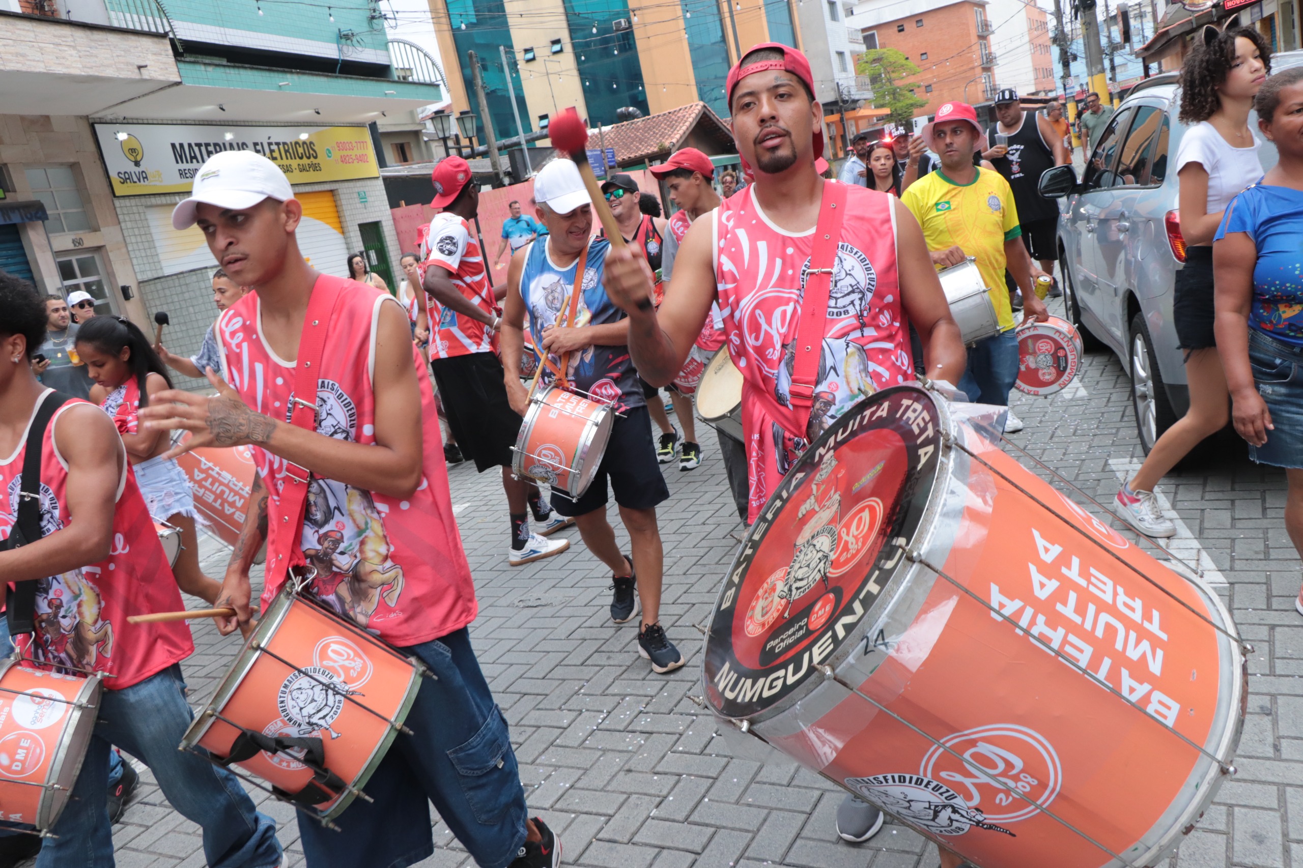 Carnaval da Família de Ribeirão Pires une folia e solidariedade neste domingo (23)